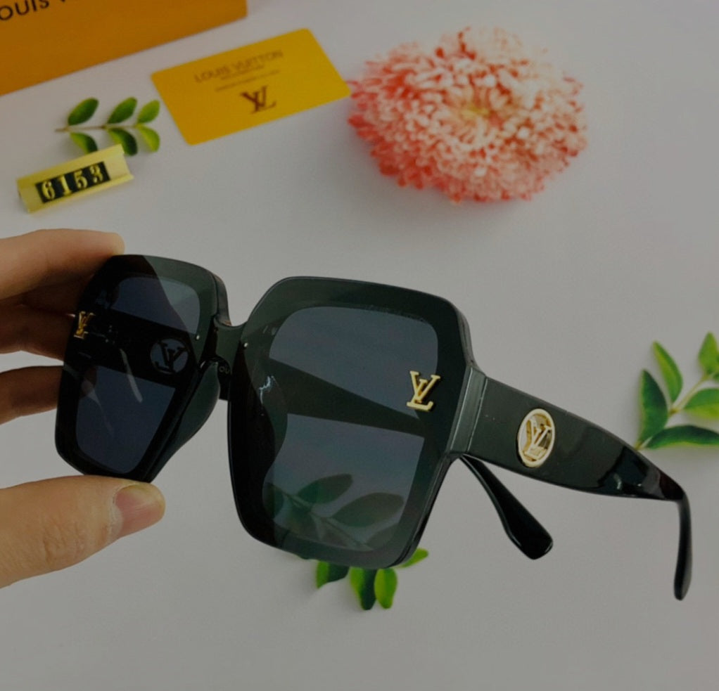 Louis Vuitton Square Frame